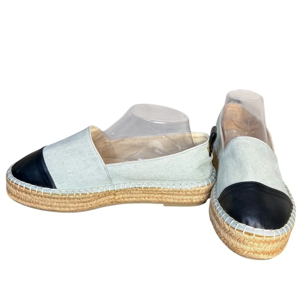 NWOT ASOS Blue Denim Black Cap‎ Toe Espadrille Flat Shoes Women's Size 7